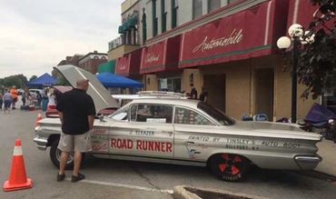 The Road Runner in Pontiac Michigan - KYANA Cars