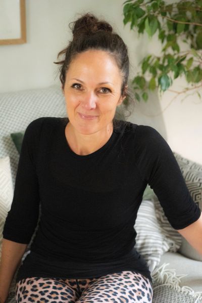 Aimee Hartley is a Certified Transformational Breath® Facilitator, leader & 500 plus Yoga Teacher