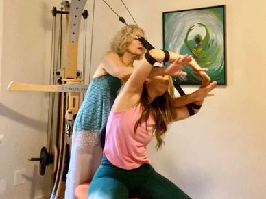 Gyrotonic sessions in West Palm Beach. South Florida Gyrotonic, Gyrokenisis and Qigong too.