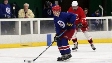 Mark Sertich (Snoopy 2016). In the background is another octogenarian, Brian MacDonald.