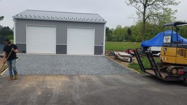 Driveway stone, mini excavator