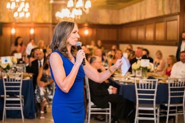 Erin Kinzle, the host of Lowcountry Live, guided guests through the live auction.