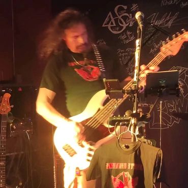 Martee RockinRule on Bass!