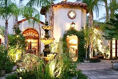 casa de monte vista, vacation rentals in palm springs, things to do in palm springs, best vacation r