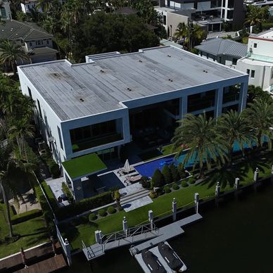Luxury waterfront home in Fort Lauderdale.
