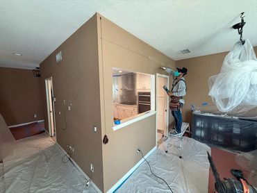Laguna Niguel home gets a new kitchen.