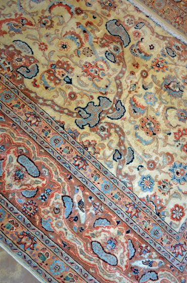 BT24172 Isfahan carpet