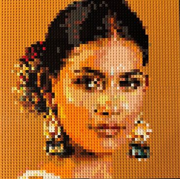 Bride Portrait
20" x 20" Mosaic with (4) base plates, and 4096 pcs.