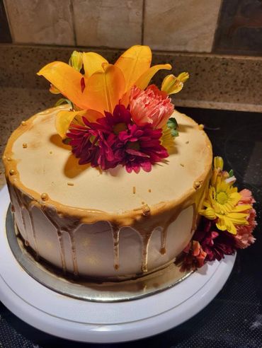 This beautiful cake i made was for an engagement celebration. The fresh flowers gave it the perfect