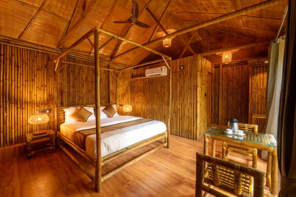 Dandeli Wild River Resort - Bamboo Cottages