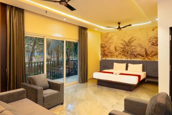 Lake View Premier Cottages at Dandeli Luxury Jungle Resort