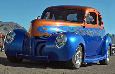 Hot Rods and Classic Cars travel Route 66 Arizona. Many Route 66 events with classic cars.