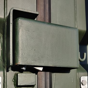 Secure Storage Lock Box & Padlock
