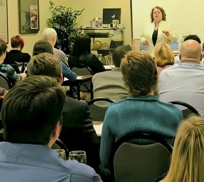 Entertaining Motivational Speaker