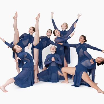 Dancers in blue