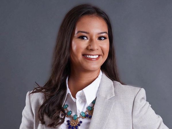 Notary public, mobile notary public, ordained minister, wedding officiant in Farmington Hills, MI