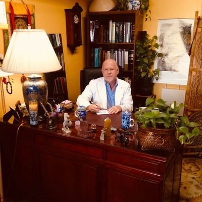 Dr. Dennis George Kinnane