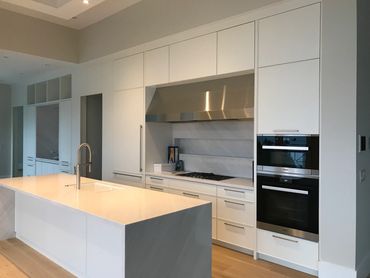 a custom stainless steel hood fan, extra-large pro hood fan, professional custom hood fan, large pr