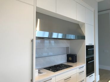 a custom stainless steel hood fan, extra-large pro hood fan, professional custom hood fan, large pr