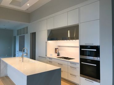 a custom stainless steel hood fan, extra-large pro hood fan, professional custom hood fan, large pr