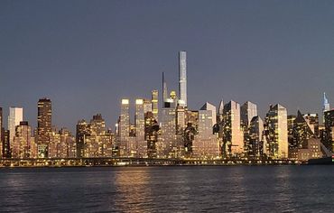 NYC Restaurant Car Service, NYC Car Service, NYC Theater District Car Service, NYC Opera Car Serviced