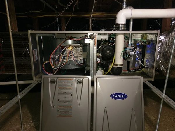 Carrier high efficiency furnace system diagnostic. horizontal installation in basement crawlspace.