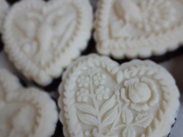 A melt in your mouth dark chcolate macaron base topped with Guittard white chocolate #glutenfree