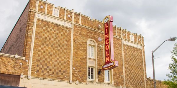 Lincoln movie theater building from street view