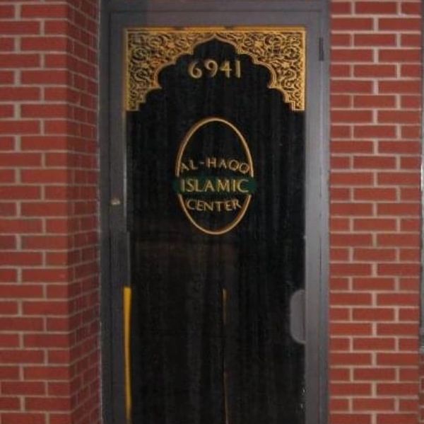 The goal of Al-Haqq Islamic Center is to provide a "clear" understanding of Al-Islam, 