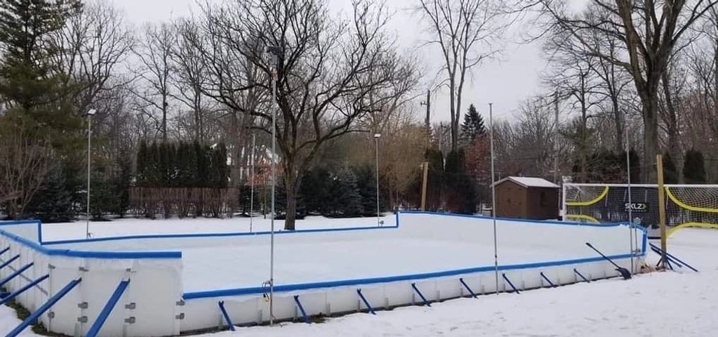 Poly steel rink