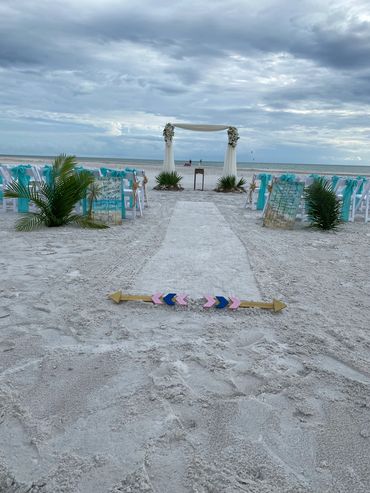 Modern Arch by Beach Breeze Weddings in Sarasota
