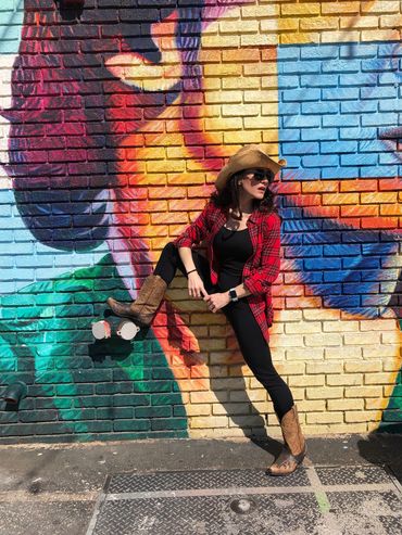 Taking in the art in Deep Ellum