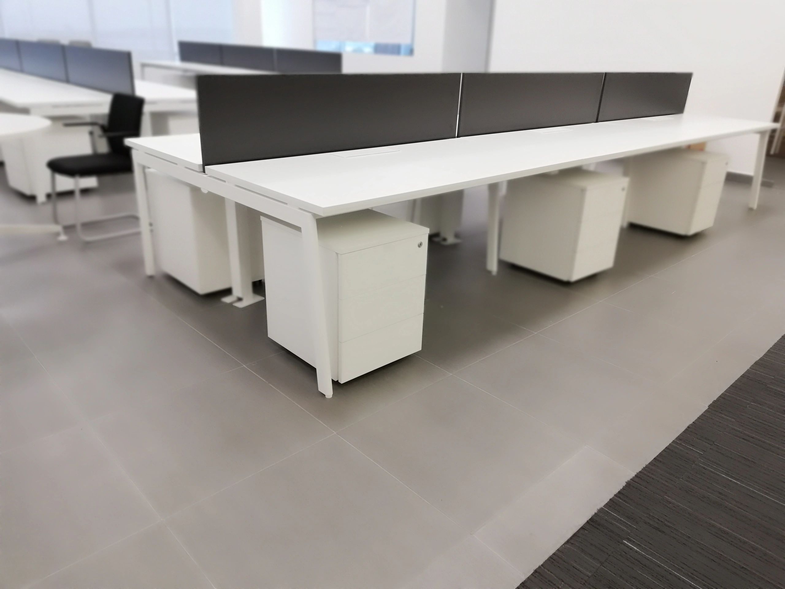 Instalación de isla comercial