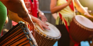Join Peggy Breda, A Family Tie and Toni Reinhart, Dementia Care Training, when they talk to Alan Yel