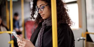 wearing glasses with antifatigue lenses, reduce digital eyestrain when focusing phones or computers