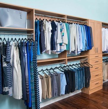 Create the closet you've been longing for with Organized Living's design tool.