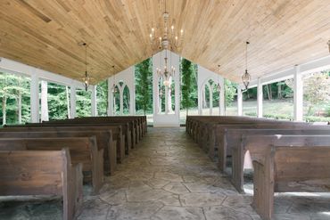 Open-air chapel venue in Middle Tennessee