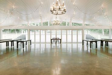 The glass Reception Hall at Firefly Lane is the most beautiful glass indoor reception venue in TN.