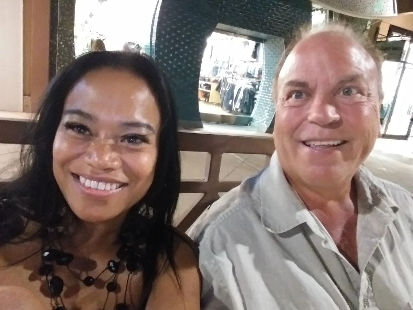 Photo of Life coach Peter Cunningham & Alma Cunningham in Tucson Arizona