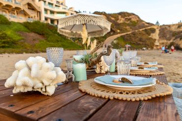 sideview of tabletop decor