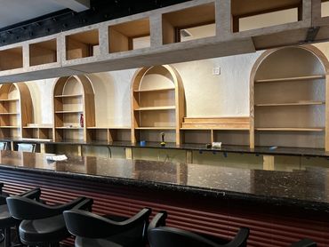 Restaurant Bar Before...