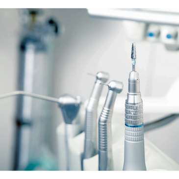 DENTIST IN CANCUN is very responsible with each patient´s instrument cleaning and sterilization  