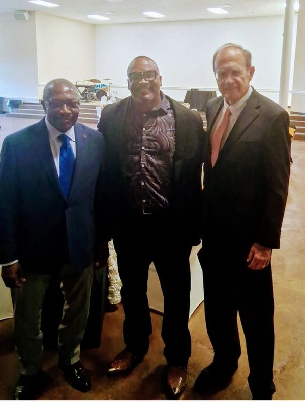 Joseph Holiday and
Elect John Horne  & Lt. Governor Delbert Hoseman
Representing The Capital City