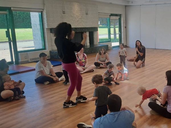 movement class for families and children