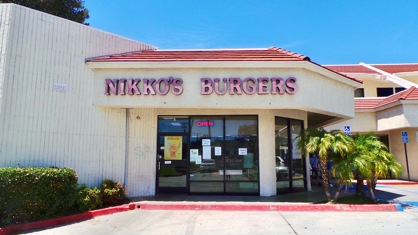 Best Burger, Riverside, Hamburgers, Breakfast, Diner, Salad, Fries, Mexican, Tacos, Hole in wall