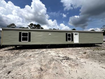 Quality Live Oak Homes manufactured/mobile home for sale in Folkston, GA—premium design and value.