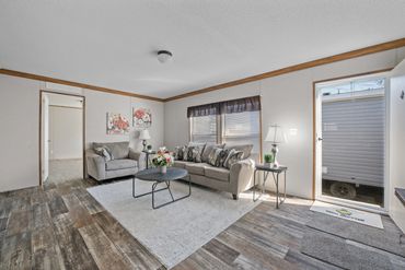 Quality Live Oak Homes manufactured/mobile home for sale in Folkston, GA—premium design and value.