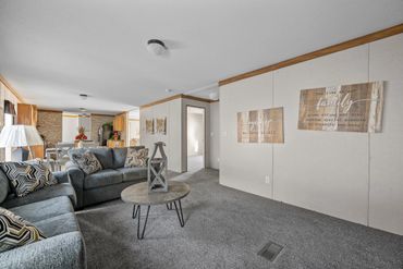 Quality Live Oak Homes manufactured/mobile home for sale in Folkston, GA—premium design and value.