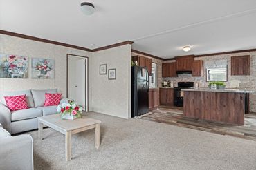 Quality Live Oak Homes manufactured/mobile home for sale in Folkston, GA—premium design and value.