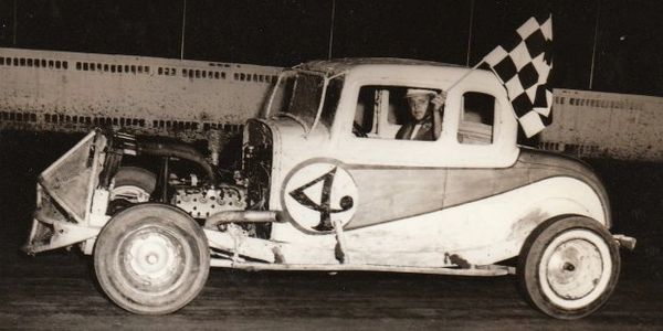 #4 Ray Tilley race car driver